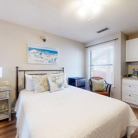 The Inn At St Thomas Square Panama City Beach Exteriör bild
